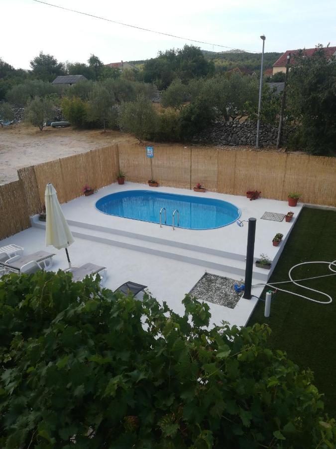 Apartmani Bruna Bilice Vrulje  Exterior photo